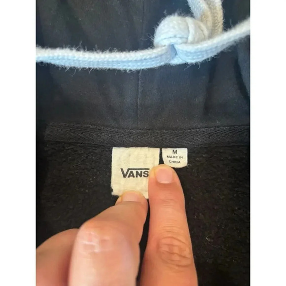 Vans Women's Black Cropped Pullover Hoodie Drawstrings Size Medium - Picture 2 of 10